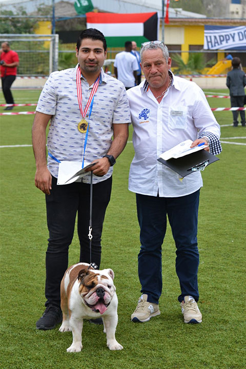 Stefano Bartolini giudice al Dog Show del Bahrain 2018